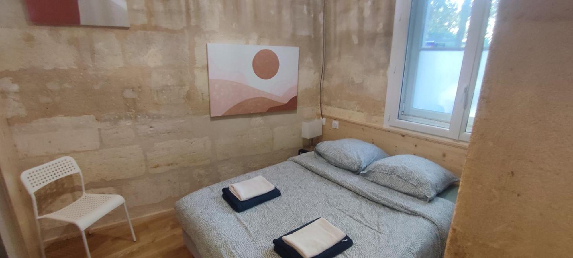 Charmant Studio Renove Et Climatise ボルドー エクステリア 写真